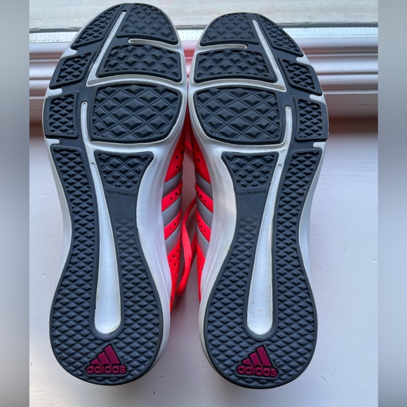 NWOT adidas cross trainer running shoes - Picture 5 of 5